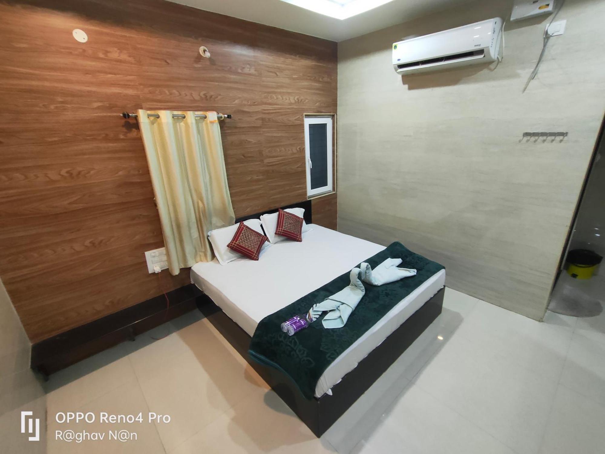 Kamala Sadana Lodge Mādhavaram Екстериор снимка